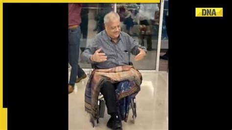 Watch On Wheelchair Rakesh Jhunjhunwala Dancing To Kajra Re In This