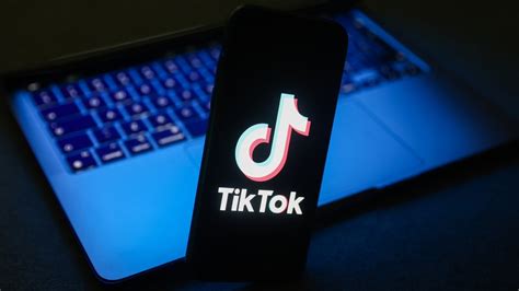 Tiktok Bumble Partner With Anti Revenge Porn Tool Pcmag