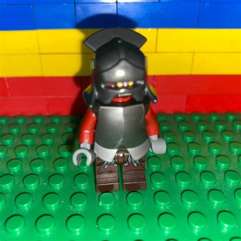 GENUINE LEGO HOBBIT Lord Of The Rings Minifigure Uruk Hai Lor008 9471