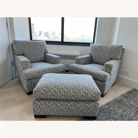 Custom Pair Club Chairs With Ottoman Aptdeco