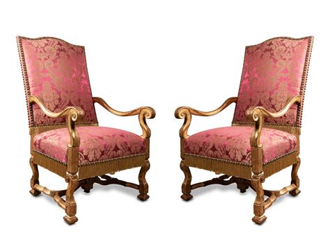 Paire de fauteuils en bois doré époque Louis XIV XVIIe siècle N 100540