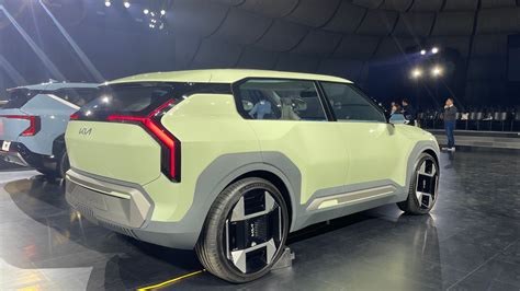 Kia Ev3 And Ev4 Concepts Preview Future Compact Electrics