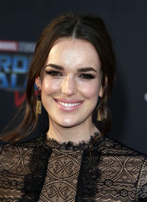 Elizabeth Henstridge At Guardians Of The Galaxy Vol 2 Premiere In