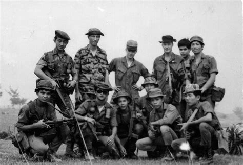 Macv Sog Recon Team Idaho During A Ladder Extraction Vietnam War R