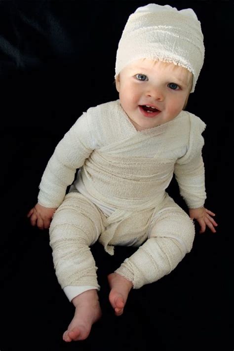 diy ideas  tutorials    mummy costume