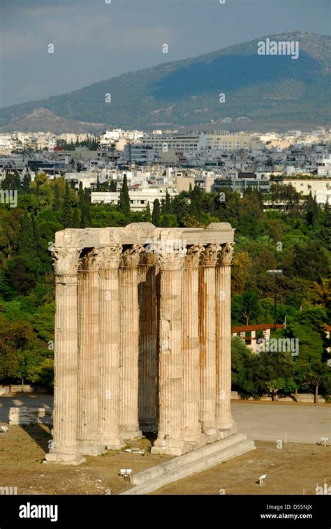 Ruins of the Temple of Zeus in Athens, Greece Stock Photo - Alamy