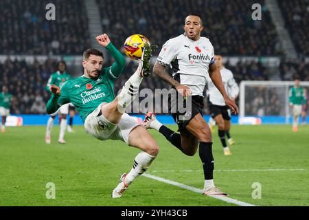 Plymouth Argyle S Julio Pleguezuelo Left And Burnley S Josh Laurent