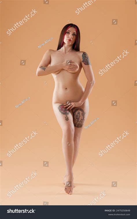 Full Length Portrait Sexy Nude Woman Stock Photo 2475250649 Shutterstock