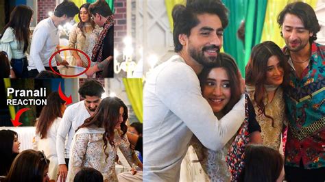 How Harshad Chopda Stood Up Showed Respect To Shivangi Joshi Pranali