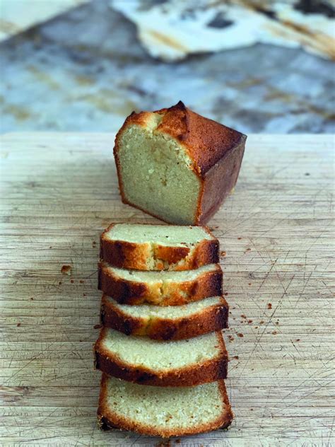 Recette financier à la noisette de Cyril Lignac Marie Claire