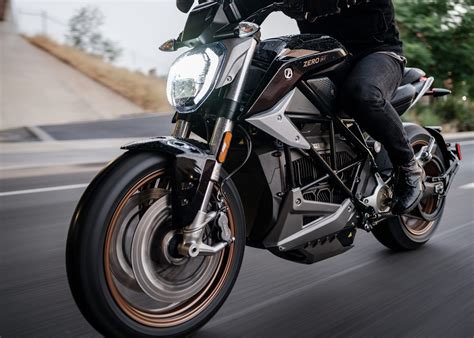 Zero Motorcycles Save Up To 4 500 On All MY2022 2023 Bikes WebBikeWorld