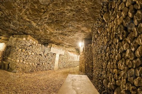 Paris Catacombs Skulls and bones 20420793 Stock Photo at Vecteezy