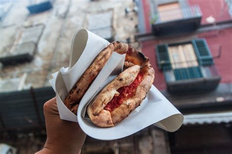 13 Best Street Foods in Naples, Italy: Guide 2024 — Chef Denise