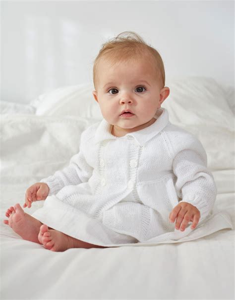 Snuggly Baby Whites Book | Sirdar