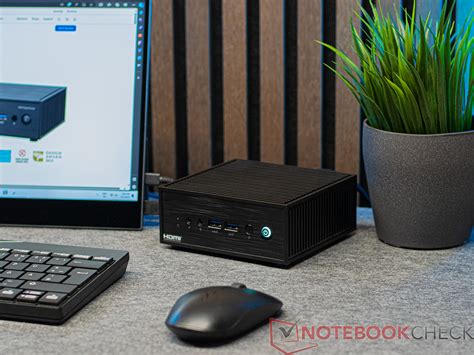 Test Asus Expertcenter Pn Barebone Bekommt Einen Sparsamen Intel