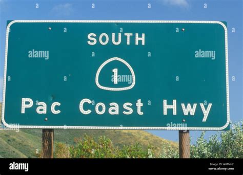 California highway signs hi-res stock photography and images - Alamy