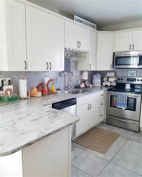 Kitchen Backsplash Ideas Black Granite Countertops