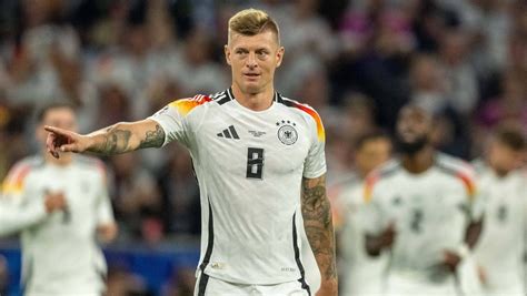 EM 2024 Toni Kroos äußert leise Zweifel nach DFB Auftaktsieg