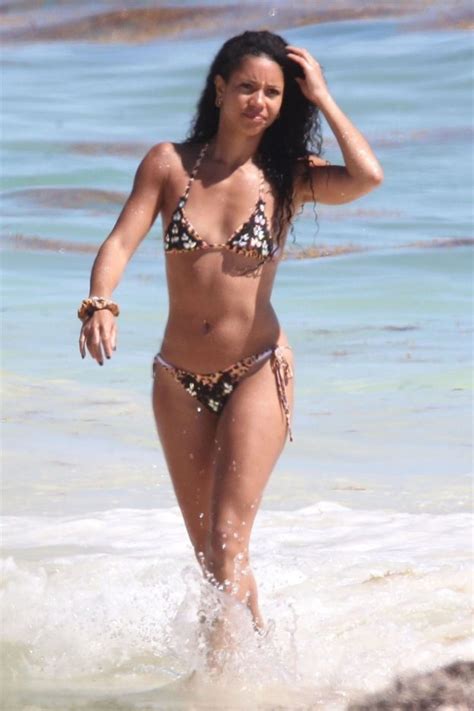 Vick Hope The Fappening Sexy Bikini 34 Photos The Fappening