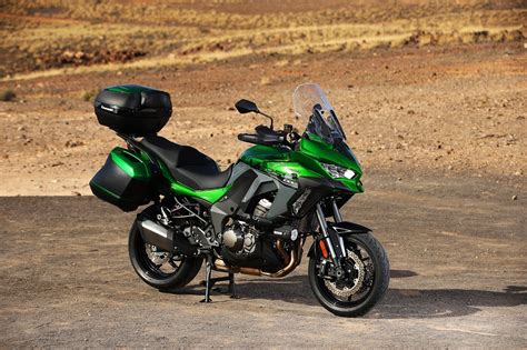 Essai Kawasaki Versys 1000 et Versys 1000 SE nées pour briller