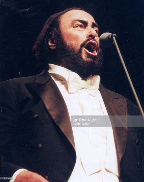 Italian opera singer Luciano Pavarotti performing live at Mandalay ...