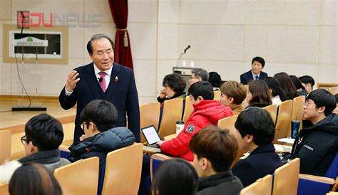 장휘국 교육감 “광주교육이 내건 슬로건은 함께 배우고 나누는 행복한 교육입니다” 에듀포토