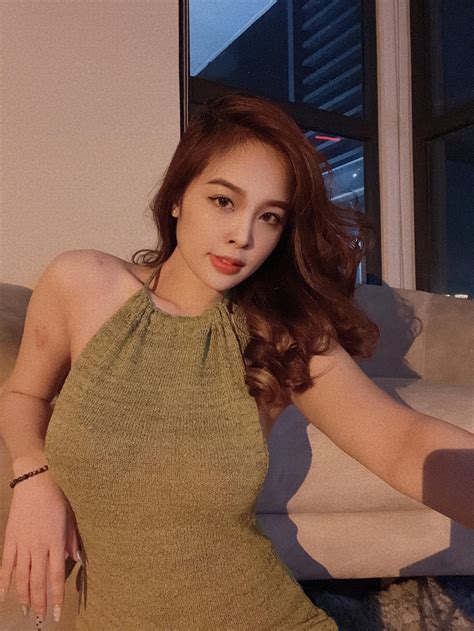 T T T N T T V Hot Girl Th Y Vy C G I B C Ph T Jack T Nh Tr Ng L N L O N C Con Tinmoi