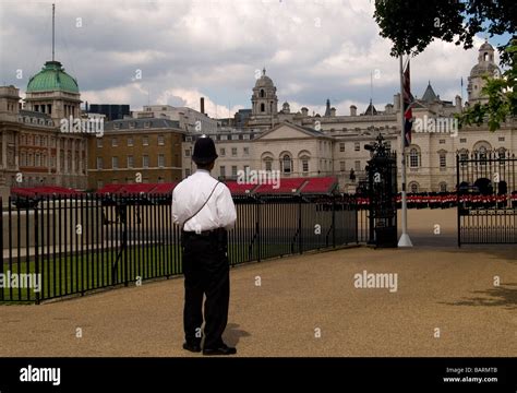 Horse Guards Parade‎, London, England Stock Photo - Alamy