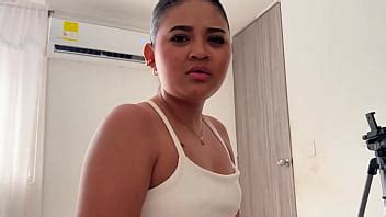 J ai pris du Viagra par accident et ma demi sœur m aide avec mon érection XVIDEOS