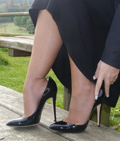 Blonde Hottie Posing Outdoors In Stiletto Heels 11 Photos