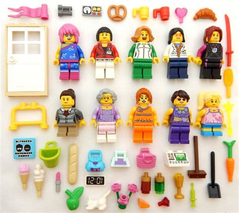 LEGO 'Girls Rule!' Minifig Bundle - The Minifig Club