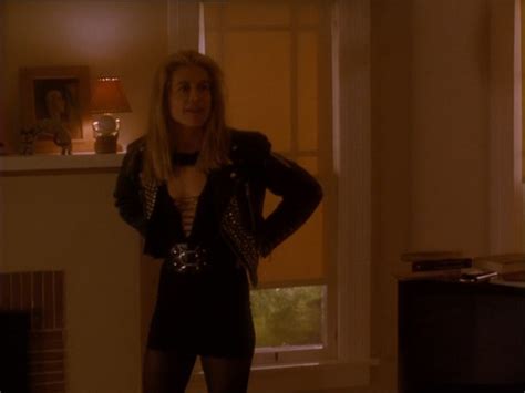 Nude Video Celebs Linda Hamilton Nude Separate Lives