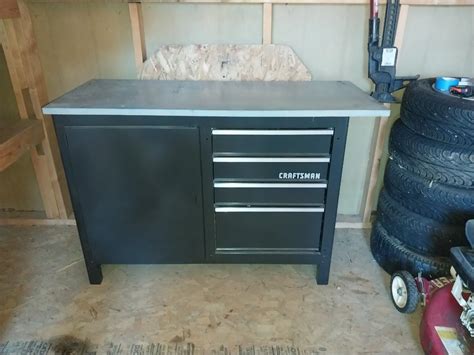 CRAFTSMAN TOOL WORKBENCH | EstateSales.org