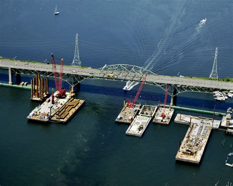 Replacement of Sakonnet River Bridge | Cashman Equipment Corp