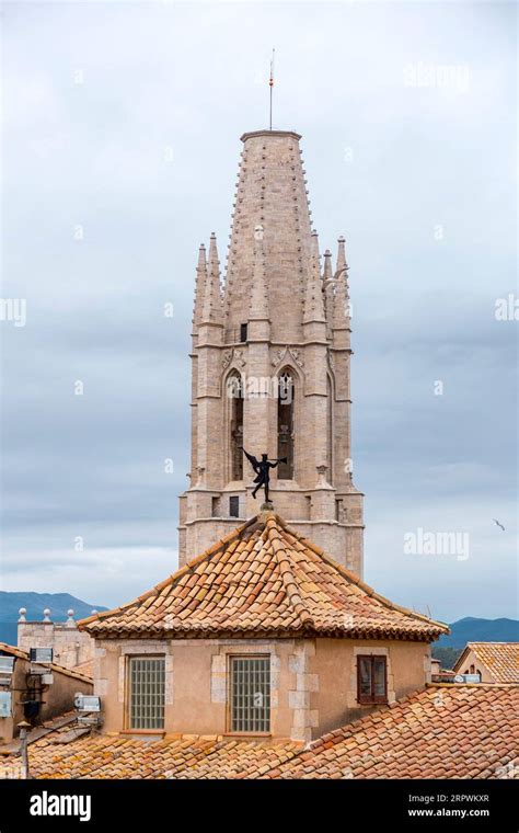 Basílica de san felix hi res stock photography and images Alamy