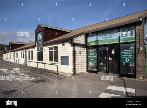 Wensleydale Creamery at Hawes, North Yorkshire Stock Photo - Alamy