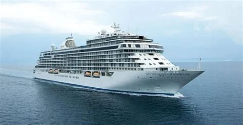 Regent Seven Seas · Seven Seas Grandeur · Ship Overview and Itineraries ...