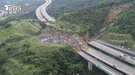 國3七堵段14年前「山崩奪4命」 國1汐止走山害交通地獄 │tvbs新聞網