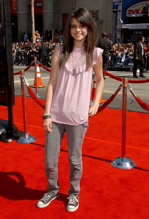 Harry Potter And The Order Of The Phoenix Premiere 2007 Selena Gomez