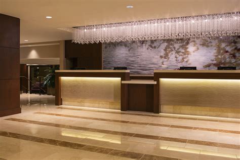 Photo Tour of Marriott Peoria Hotels IL | Peoria Marriott Pere Marquette