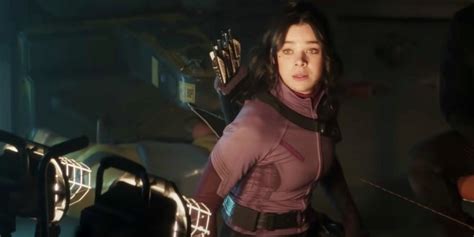 New Hawkeye Footage Shows Hailee Steinfelds Kate Bishop In Action