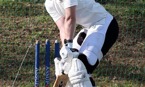 Local Womens Cricket Star Dreams Of International Action Rekord