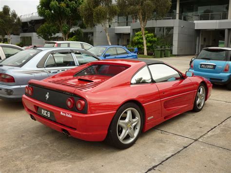 Long's Photo Gallery: Ferrari F355 GTS