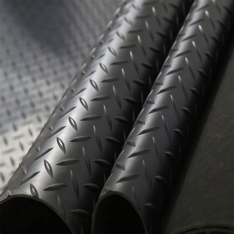 Tonchean 16 5ft X 3 3ft Heavy Duty Garage Floor Mat Rolls Diamond Plate