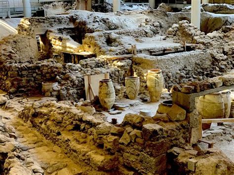 7 Things to Know Before You Visit Akrotiri, Santorini’s Epic ...