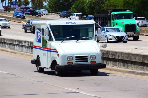 Departed Shipping Partner Facility USPS Awaiting Item Meaning