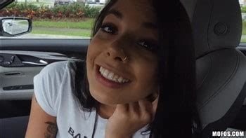 Helping Out A Latina In Need Netfapx