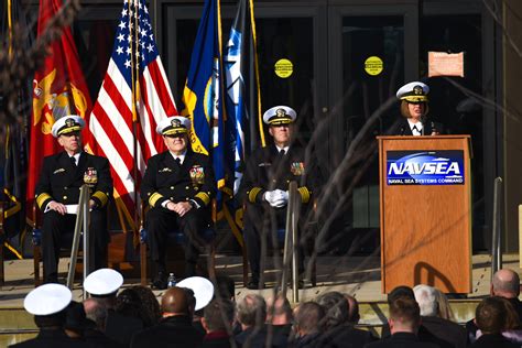 NAVAL SEA SYSTEMS COMMAND HOLDS CHANGE OF COMMAND CEREMONY Naval Sea