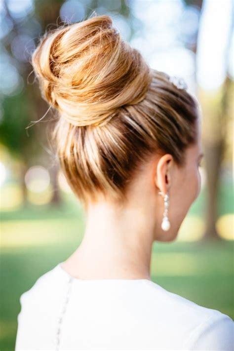 40 Lovely Bun Hairstyles That Youll Love