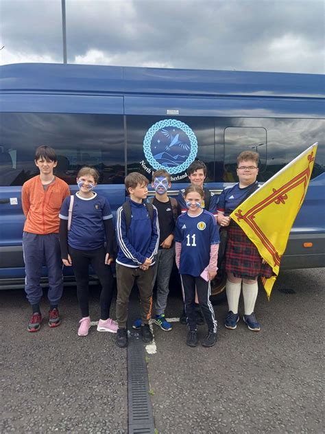 North West Sutherland Pupils Make Epic Trip To Glasgow To Cheer On